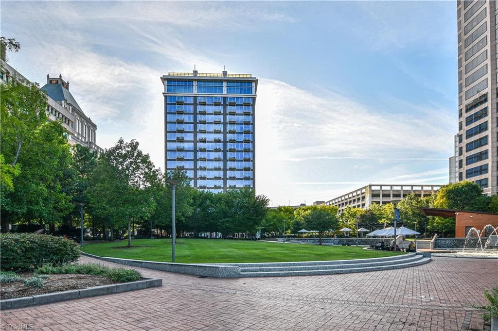 Stick/Site Built at 201 N Elm Street # 908, Greensboro NC 27401, photo 15 of 42