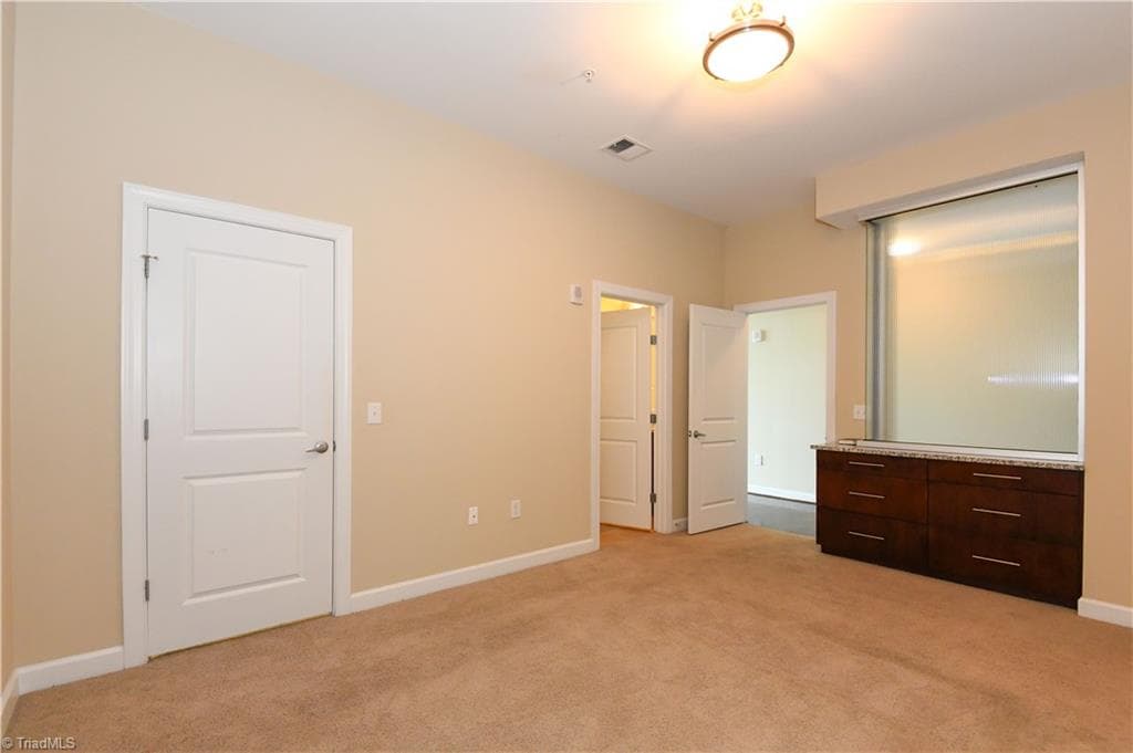 Stick/Site Built at 201 N Elm Street # 908, Greensboro NC 27401, photo 31 of 42