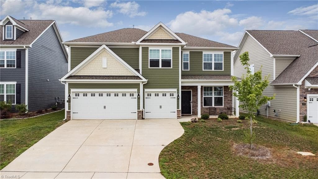 Stick/Site Built at 4237 Toucan Trail, High Point NC 27265, photo 2 of 46