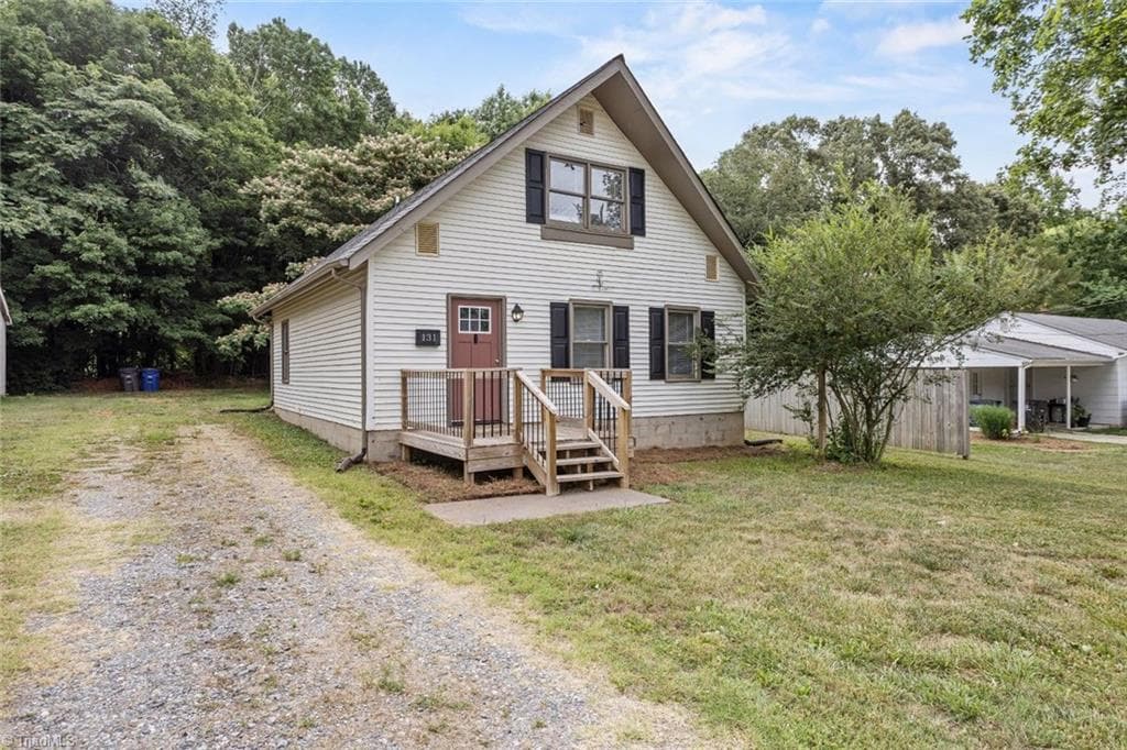 131 Lindbergh Street, Winston-Salem NC 27104