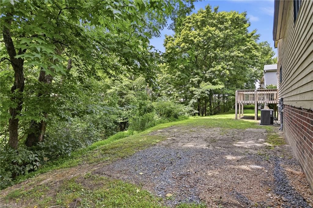 Stick/Site Built at 2157 Rivermeade Drive, High Point NC 27265, photo 33 of 34