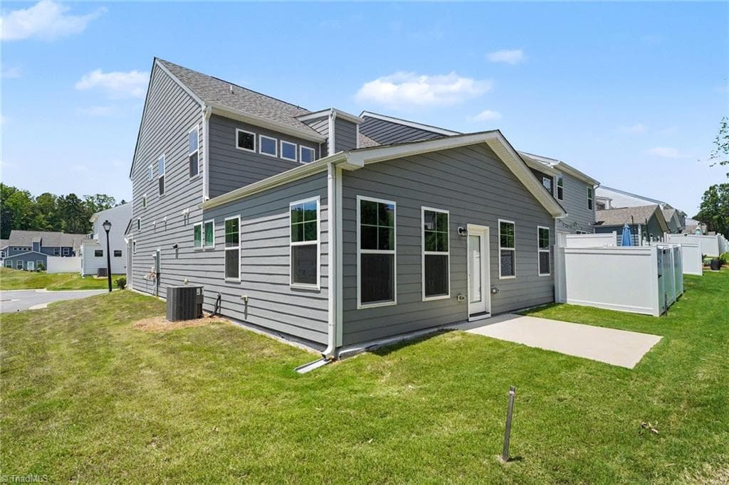 Stick/Site Built at 5000 Moonlight Ridge Drive, Greensboro NC 27455, photo 37 of 38