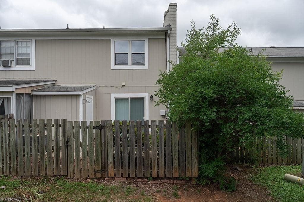 Stick/Site Built at 5707 Bramblegate Road # J, Greensboro NC 27409, photo 32 of 35