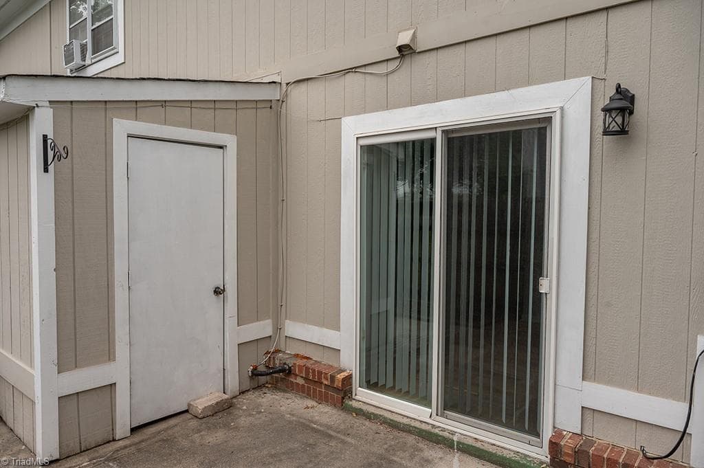 Stick/Site Built at 5707 Bramblegate Road # J, Greensboro NC 27409, photo 29 of 35