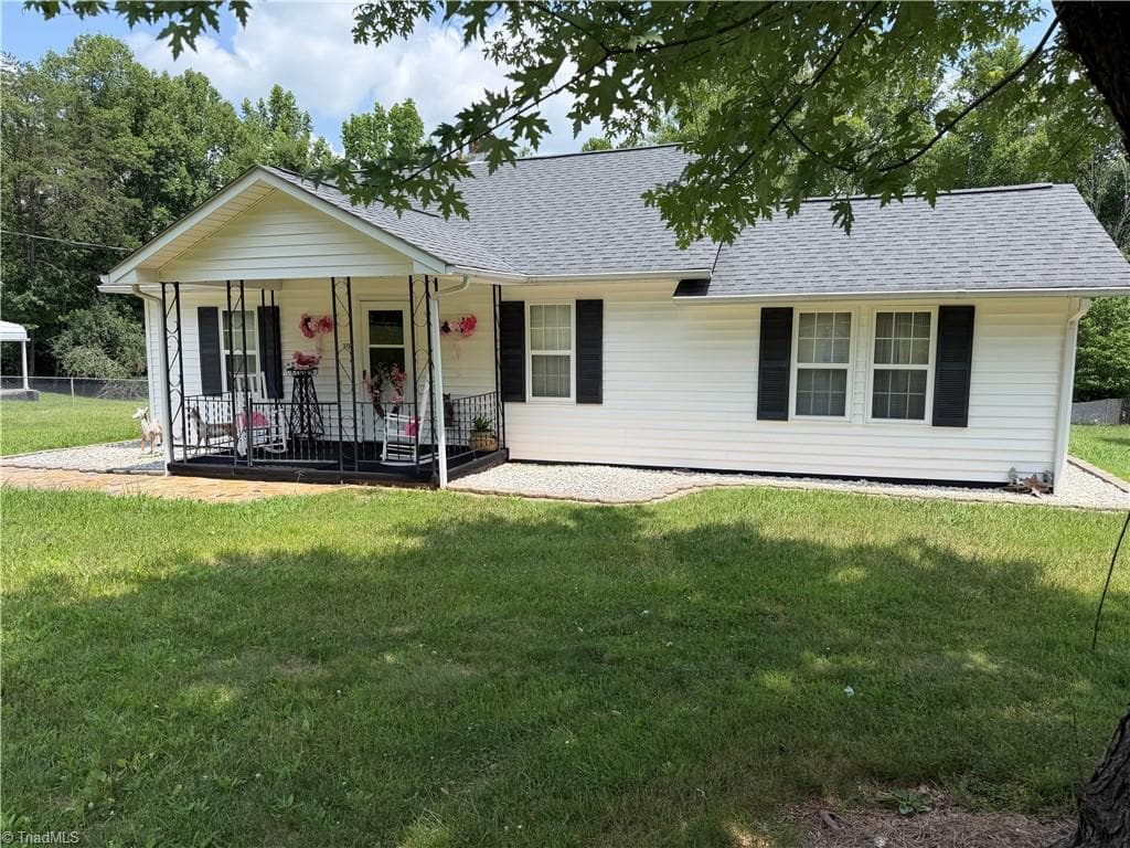 375 Sisk Mill Loop, Madison NC 27025
