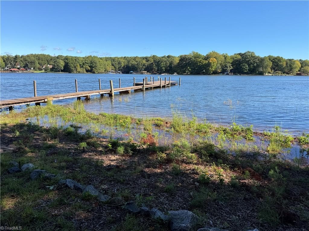 8924 Holdsclaw Road, Terrell NC 28682