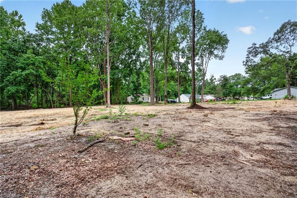 Single Family Residence at 3808 Twin Oak Drive, Greensboro NC 27407, Greensboro, photo 13 of 38