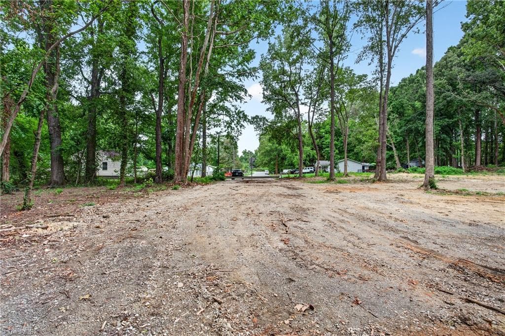 Single Family Residence at 3808 Twin Oak Drive, Greensboro NC 27407, Greensboro, photo 17 of 38