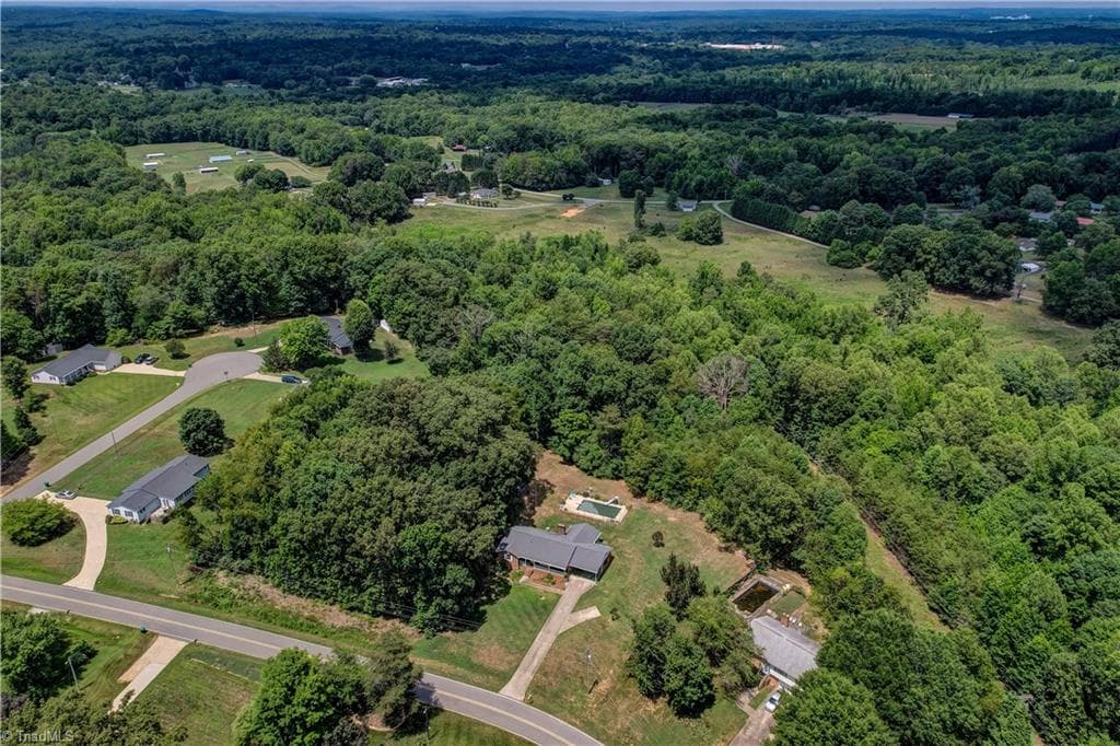 Stick/Site Built at 159 Laurell Drive, Eden NC 27288, photo 7 of 29