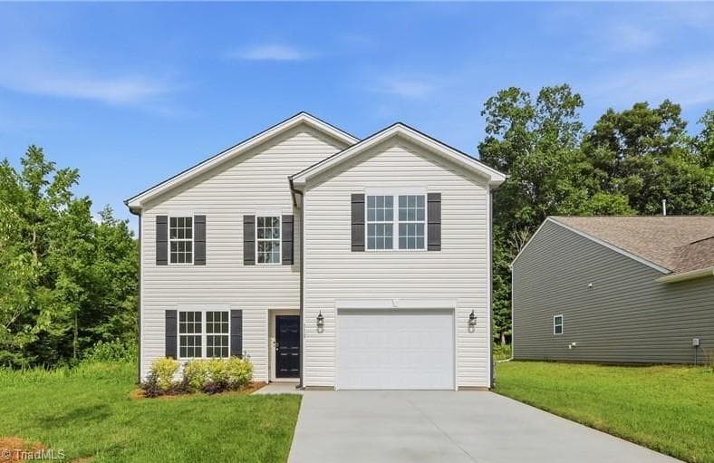 Stick/Site Built at 310 Middleton Drive, Lexington NC 27295, photo 2 of 24