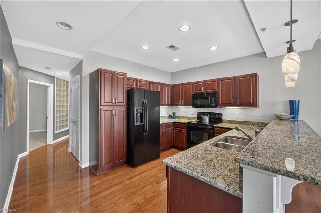 Stick/Site Built at 605 W Market Street # 206, Greensboro NC 27401, photo 12 of 28