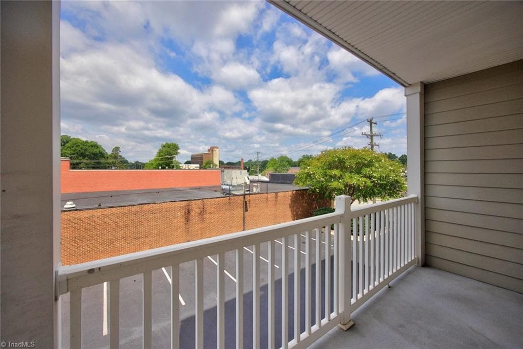Stick/Site Built at 605 W Market Street # 206, Greensboro NC 27401, photo 21 of 28