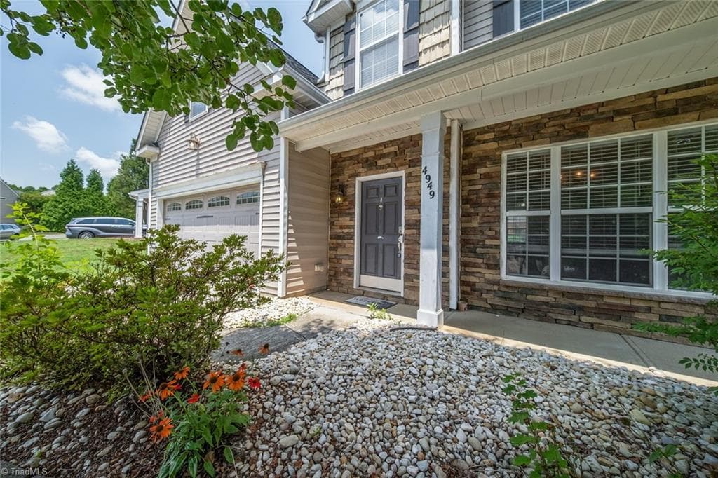 Stick/Site Built at 4949 Old Towne Village Circle, Pfafftown NC 27040, Pfafftown, photo 3 of 38