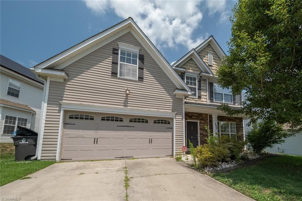 4949 Old Towne Village Circle, Pfafftown NC 27040