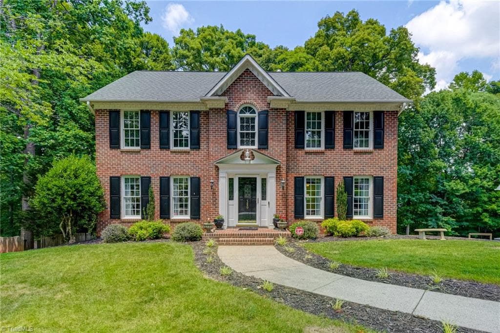 380 Hollinswood Avenue, Winston-Salem NC 27103