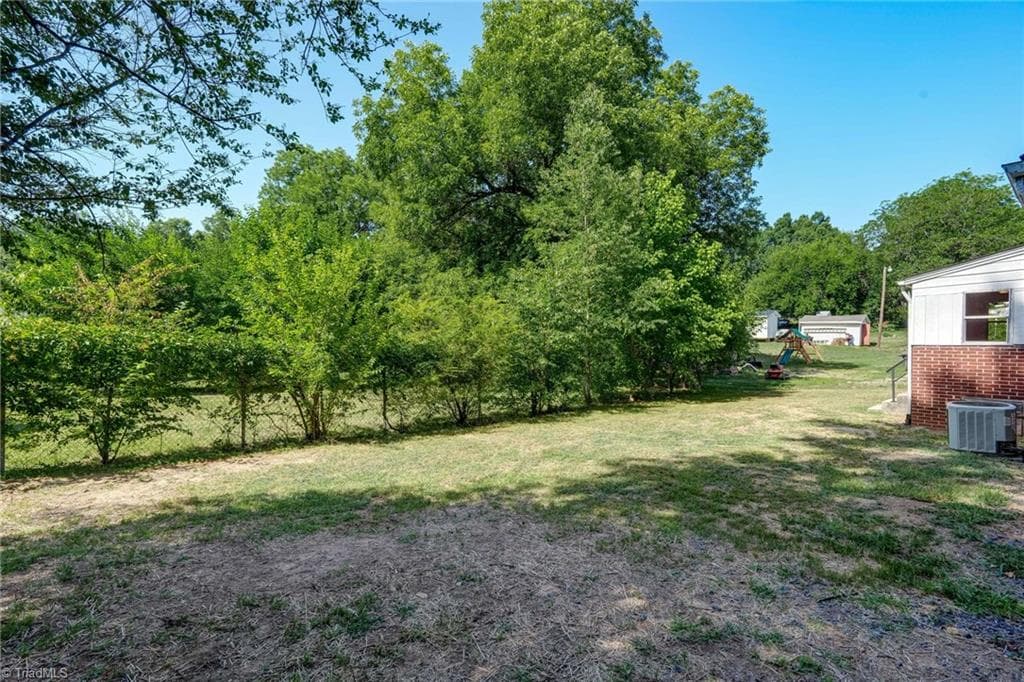 Stick/Site Built at 417 Martin Street, Reidsville NC 27320, Reidsville, photo 69 of 78