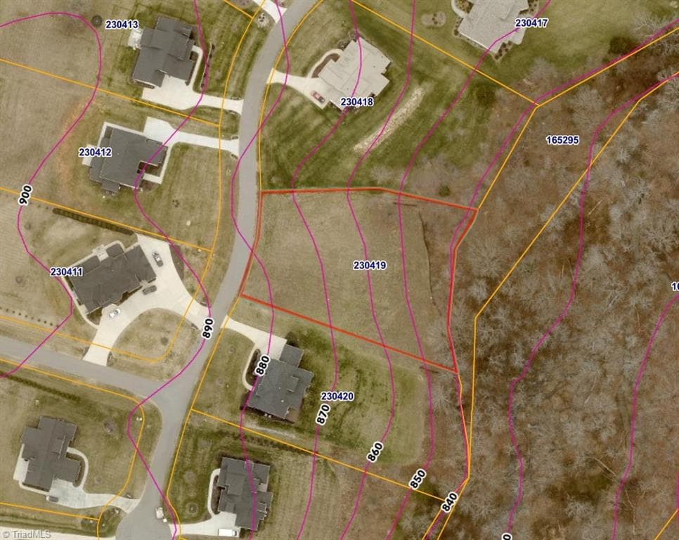 5684 Timber Trace Way, Oak Ridge NC 27310