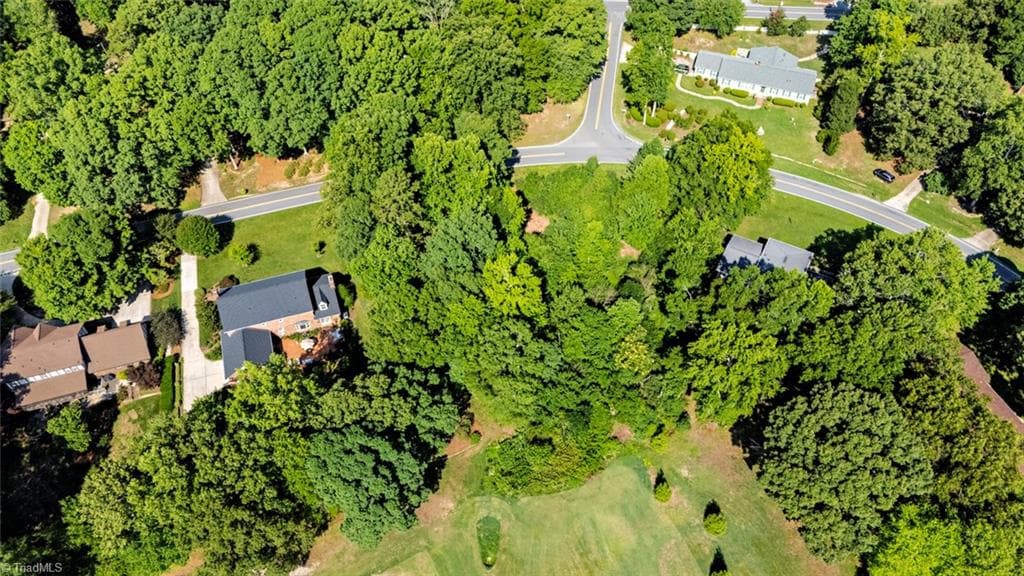 Single Family Residence at 4929 Edinborough Road, Greensboro NC 27406, Greensboro, photo 17 of 52