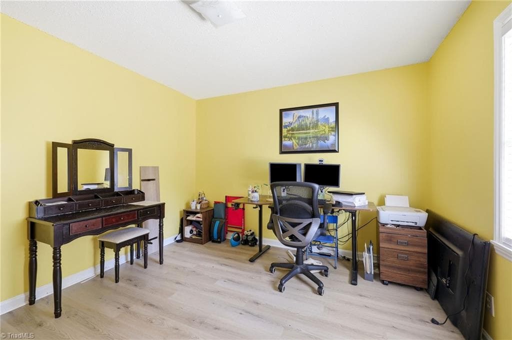 Stick/Site Built at 4027 Granby Street, Winston-Salem NC 27101, Winston-Salem, photo 12 of 37
