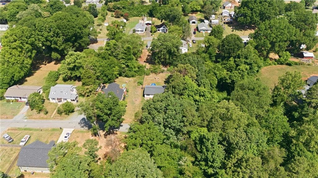 Stick/Site Built at 4027 Granby Street, Winston-Salem NC 27101, Winston-Salem, photo 35 of 37