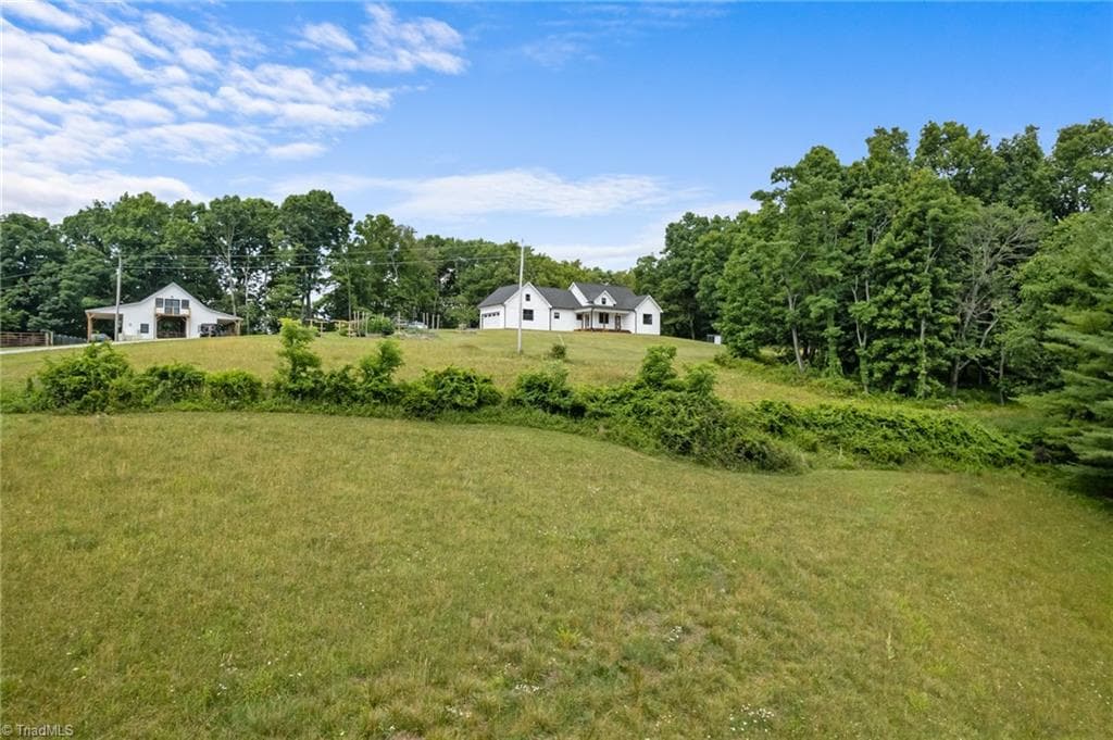 Stick/Site Built at 287 Wolfe Road, Sparta NC 28675, photo 4 of 50