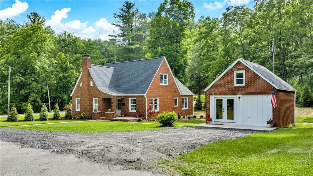 114 Speaks Road, West Jefferson NC 28694