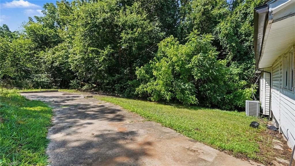 Stick/Site Built at 2224 Greensboro Street Extension, Lexington NC 27295, Lexington, photo 29 of 29