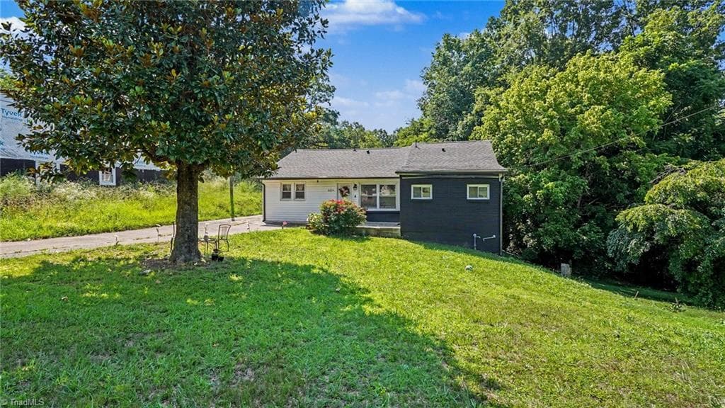 Stick/Site Built at 2224 Greensboro Street Extension, Lexington NC 27295, Lexington, photo 4 of 29