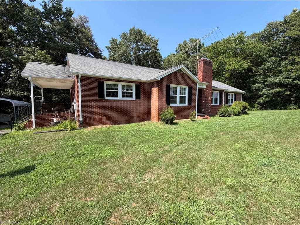Stick/Site Built at 4470 Nc 268, Ararat NC 27007, photo 2 of 36