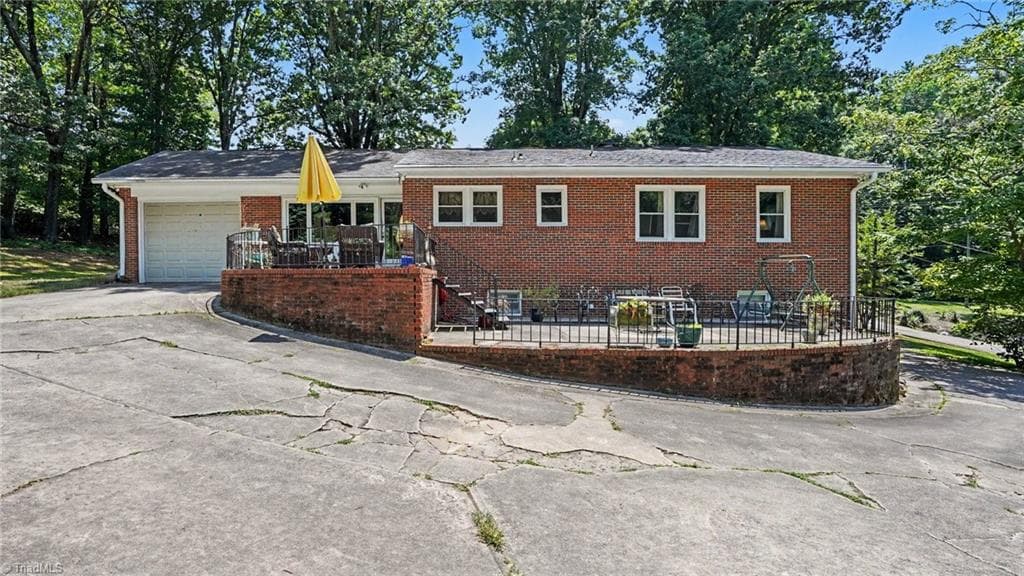 Stick/Site Built at 807 E Salisbury Street, Asheboro NC 27203, photo 2 of 23