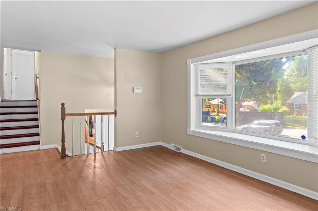 Stick/Site Built at 103 Flintfield Drive, Winston-Salem NC 27103, photo 6 of 29