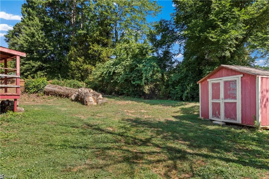 Stick/Site Built at 103 Flintfield Drive, Winston-Salem NC 27103, Winston-Salem, photo 28 of 29