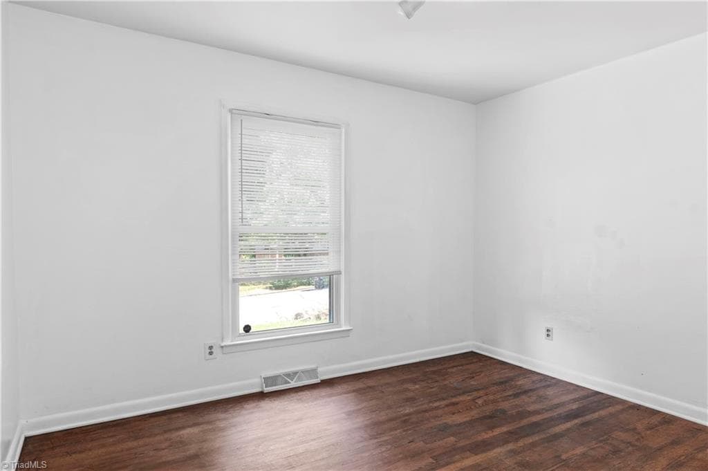 Stick/Site Built at 103 Flintfield Drive, Winston-Salem NC 27103, photo 15 of 29