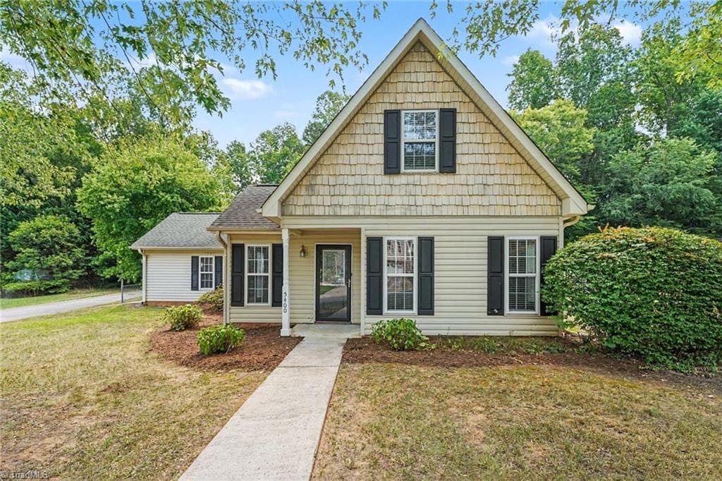 5400 Springhouse Farm Road, Winston-Salem NC 27107