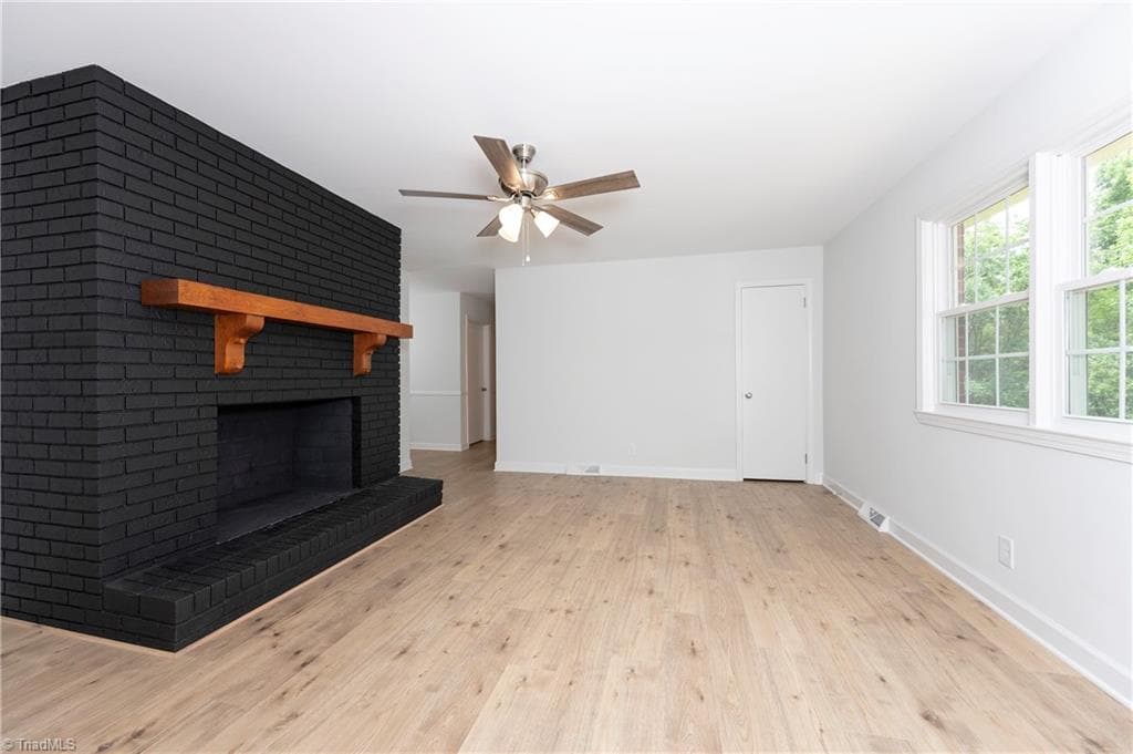 Stick/Site Built at 4385 Mashie Drive, Pfafftown NC 27040, photo 13 of 44