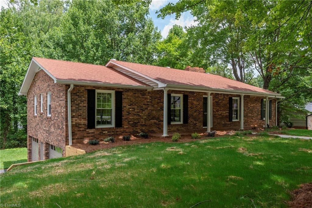 Stick/Site Built at 4385 Mashie Drive, Pfafftown NC 27040, photo 35 of 44