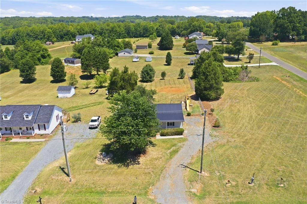 Stick/Site Built at 1502 Gibbs Road, Reidsville NC 27320, photo 30 of 36