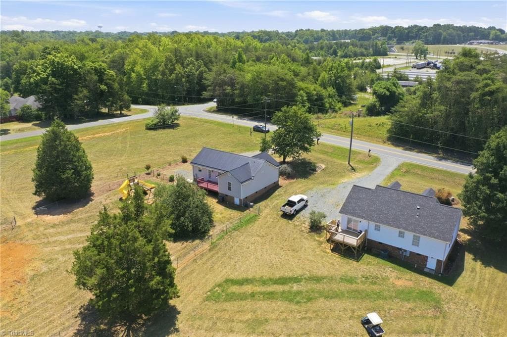 Stick/Site Built at 1502 Gibbs Road, Reidsville NC 27320, photo 34 of 36