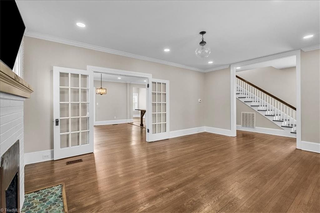 Stick/Site Built at 313 W Fisher Avenue, Greensboro NC 27401, photo 5 of 20