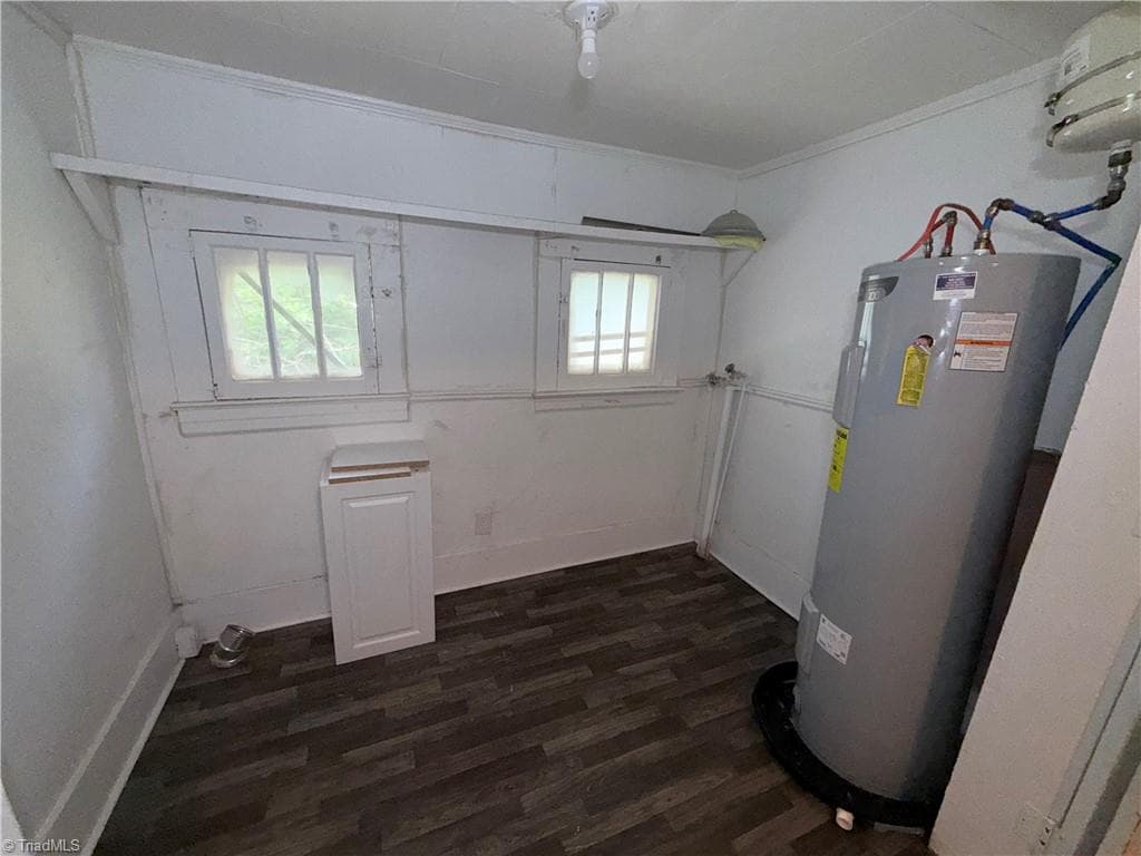 Stick/Site Built at 328 Ennis Street, High Point NC 27260, High Point, photo 35 of 50
