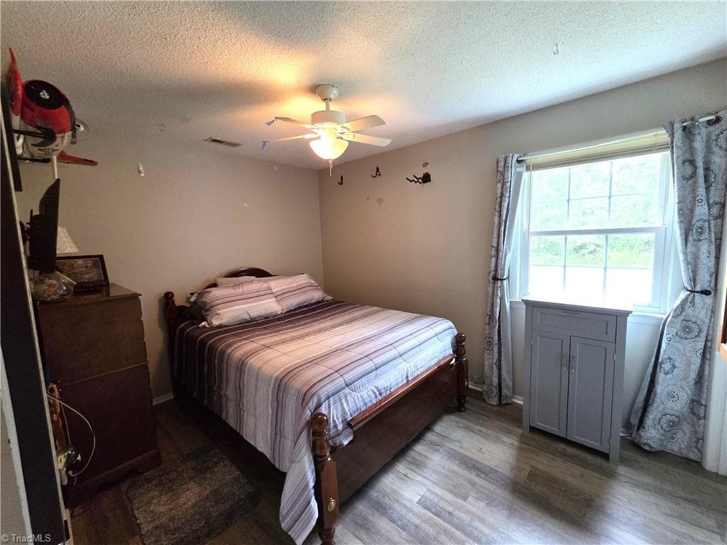 Stick/Site Built at 117 Locust Road, King NC 27021, King, photo 6 of 14