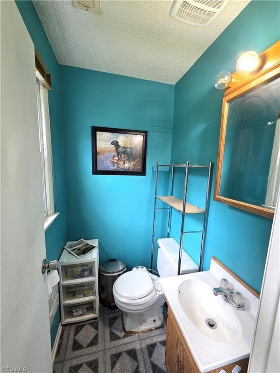 Stick/Site Built at 117 Locust Road, King NC 27021, King, photo 7 of 14