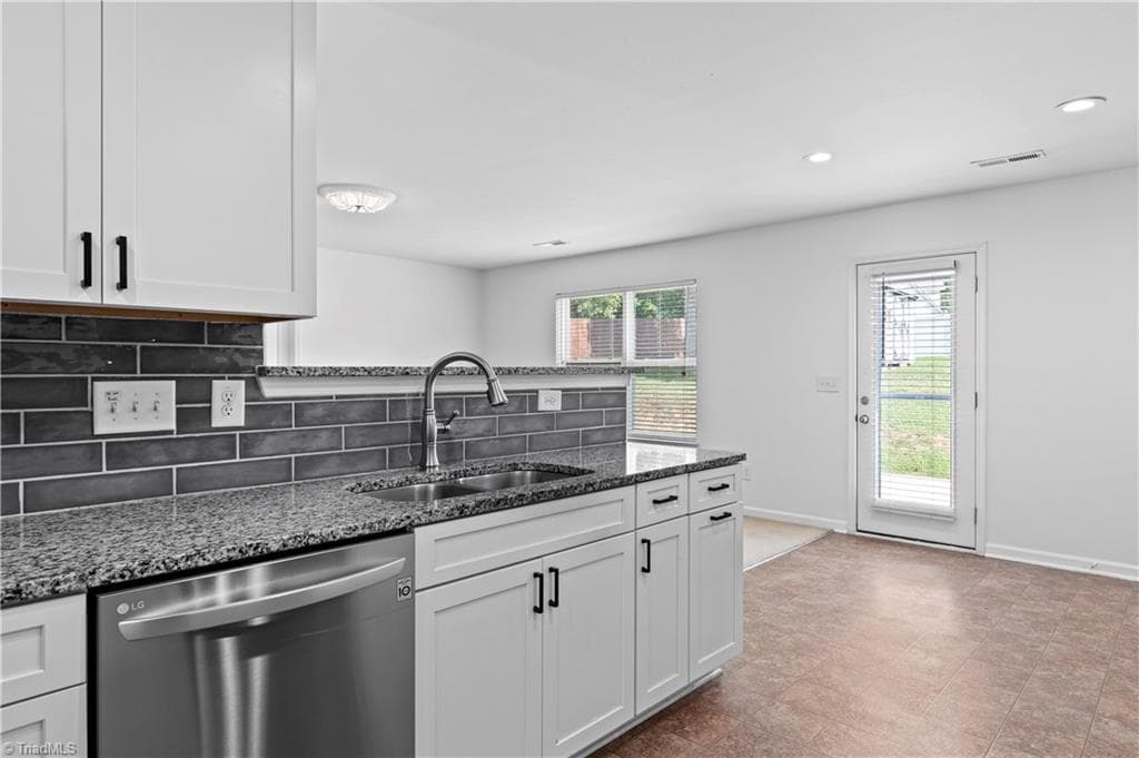 Stick/Site Built at 813 Leach Avenue, Thomasville NC 27360, photo 10 of 36