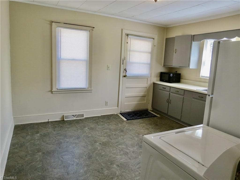 Stick/Site Built at 793 Wolf Island Road, Reidsville NC 27320, photo 3 of 22