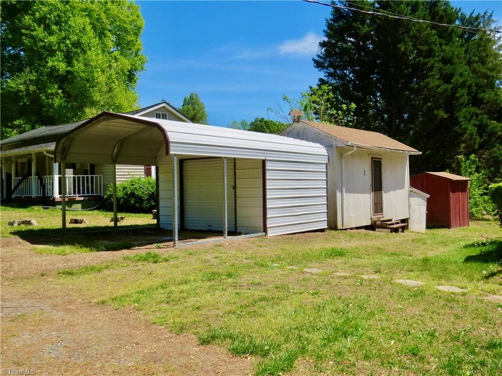 Stick/Site Built at 793 Wolf Island Road, Reidsville NC 27320, photo 20 of 22