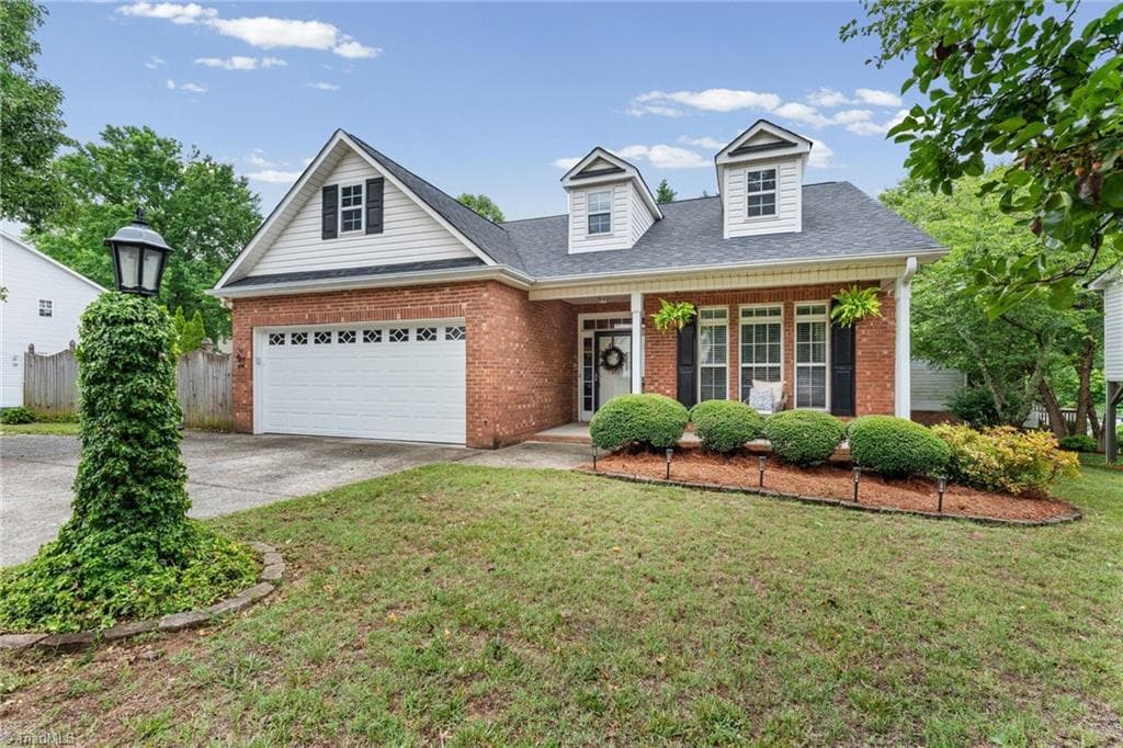 1900 Austin Place Lane, Winston-Salem NC 27127