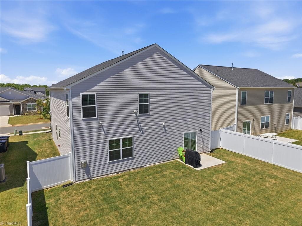 Stick/Site Built at 3218 Highlander Point, Greensboro NC 27405, photo 36 of 50