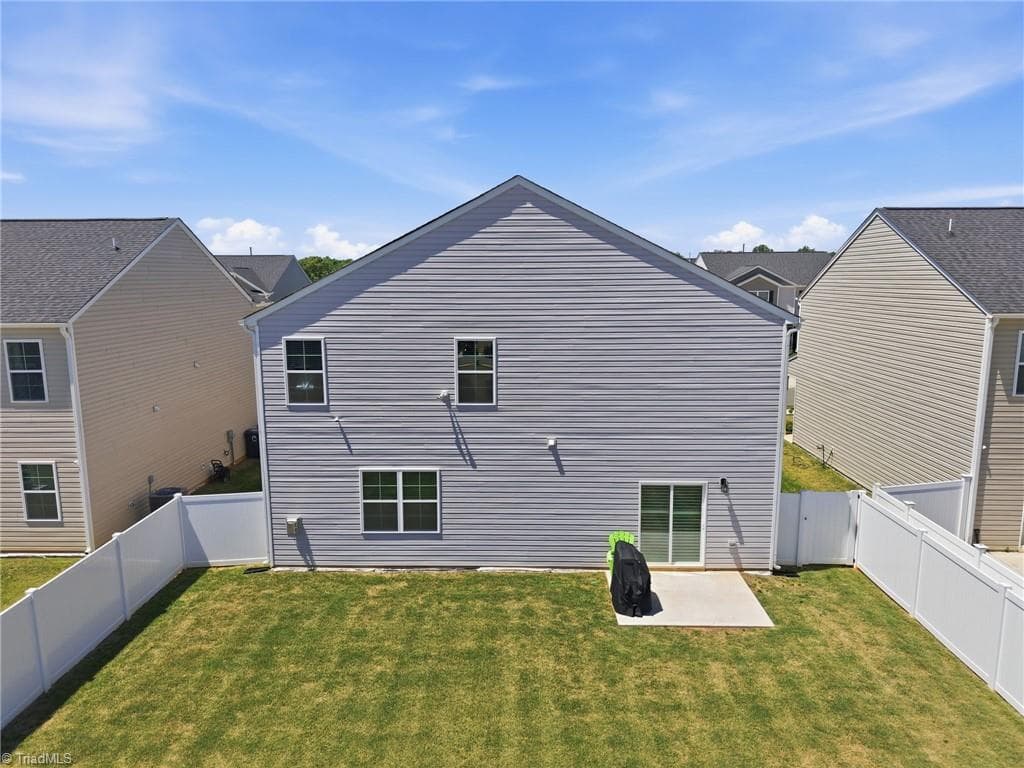 Stick/Site Built at 3218 Highlander Point, Greensboro NC 27405, photo 38 of 50