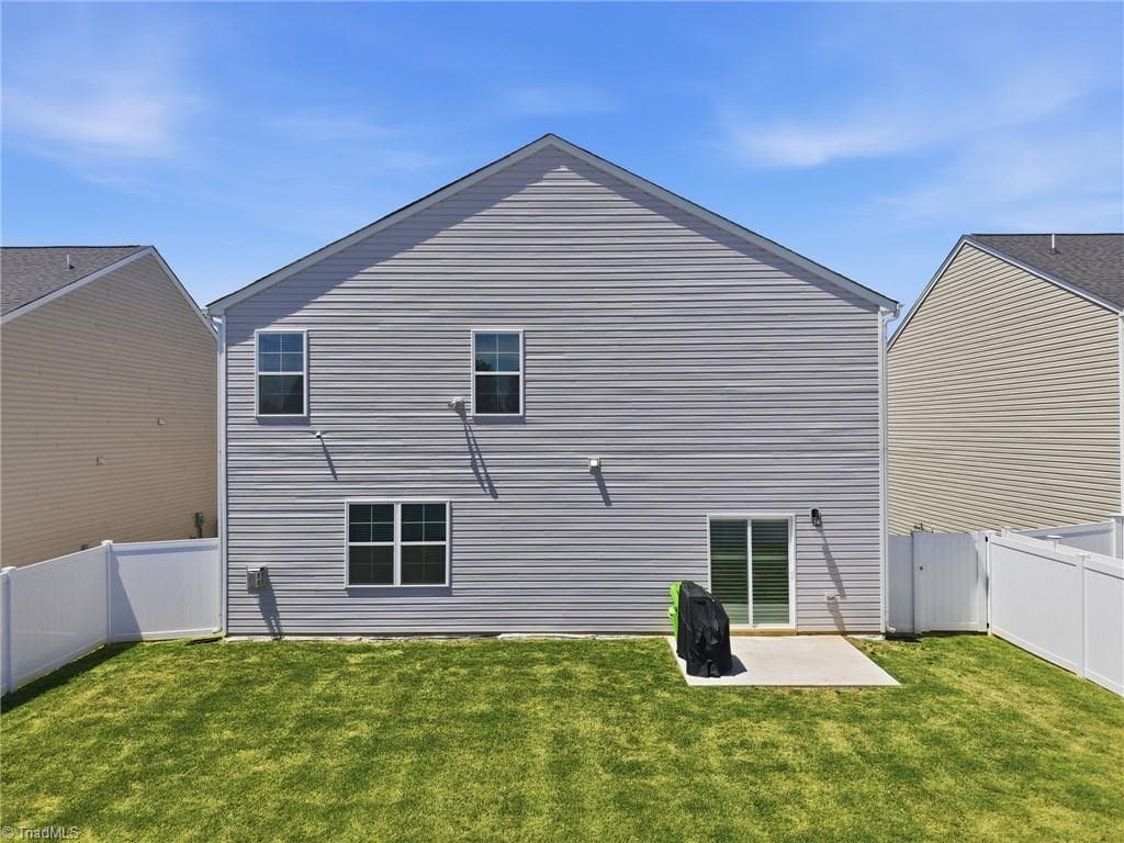 Stick/Site Built at 3218 Highlander Point, Greensboro NC 27405, photo 37 of 50