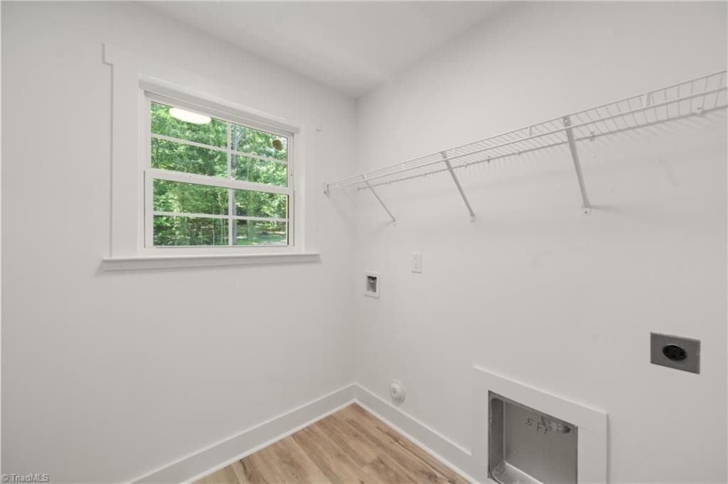 Stick/Site Built at 3708 Wabash Boulevard, Winston-Salem NC 27106, Winston-Salem, photo 32 of 36